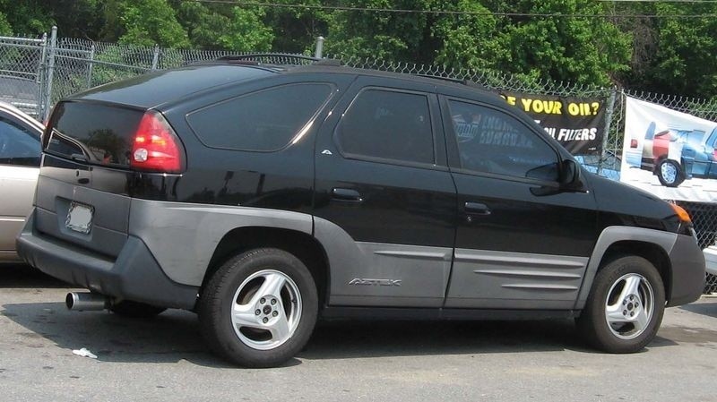Pontiac Aztek - SUV produkowany przez cztery lata