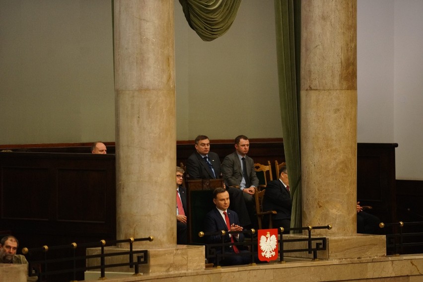 Jak pracują nasi posłowie? Sprawdziliśmy ich aktywność w Sejmie 