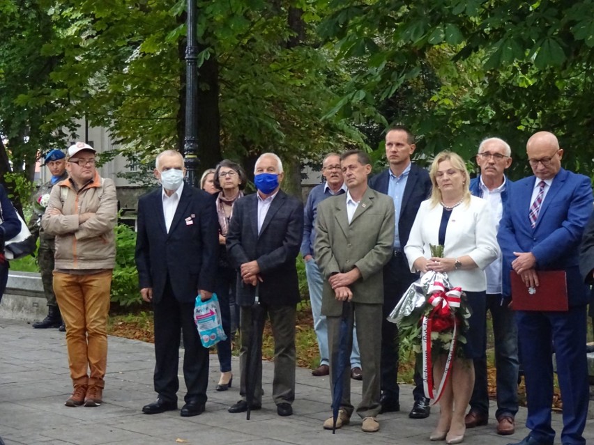 Obchody 40. rocznicy powstania „Solidarności” w Kielcach. Wystawa i ważne słowa [ZDJĘCIA]