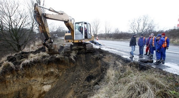 Dwa tygodnie temu osunęła się ziemia przy Autostradzie Poznańskiej.