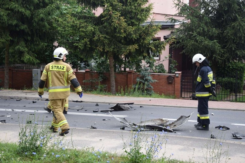 W Skokach doszło do wypadku z udziałem dwóch samochodów...