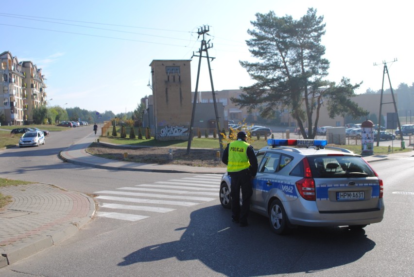 Ewakuacja SP nr 3 w Siemiatyczach. Strażacy znaleźli podejrzany ładunek. Na miejscu był policyjny saper