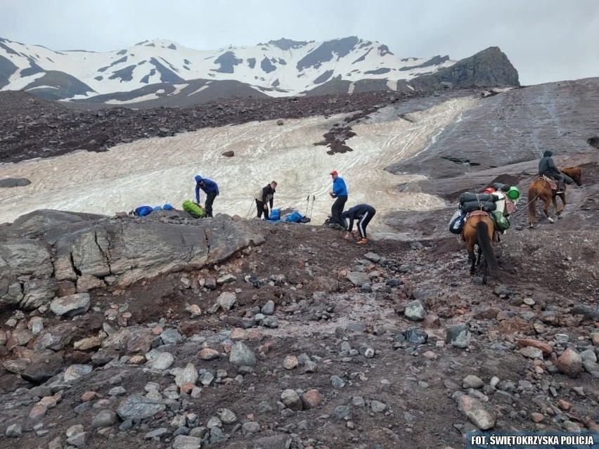 Świętokrzyski policjant zdobył jedną z najwyższych gór na Kaukazie. Zobacz zdjęcia z wyprawy