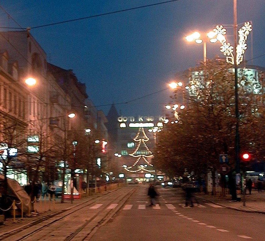 Poznań od kilku lat przed świętami mieni się feerią barw