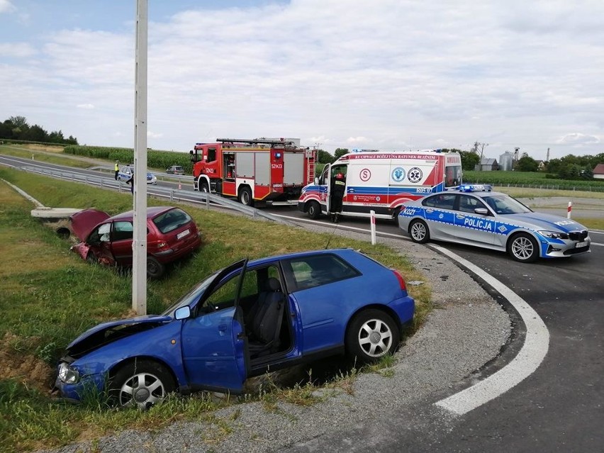 Doszło do dwóch zdarzeń drogowych w rejonie autostrady A4 w...