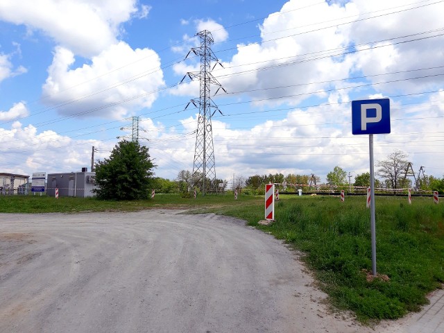 Jeden z parkingów przy ulicy Czarnieckiego, gdzie zmotoryzowani będą mogli zostawić swoje pojazdy