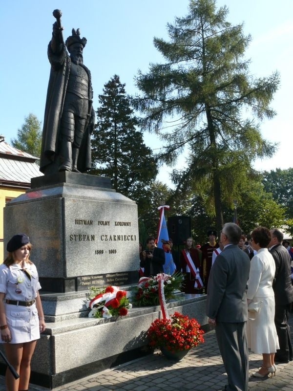 Po raz pierwszy do rodzinnej miejscowości hetmana zawitał Kielecki Ochotniczy Szwadron Kawalerii imienia 13 Pułku Ułanów Wileńskich.