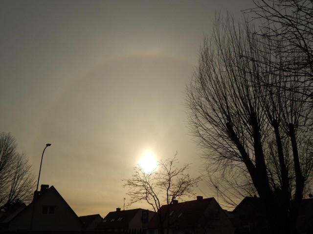 Słoneczne halo po raz trzeci w ciągu roku nad Ustką