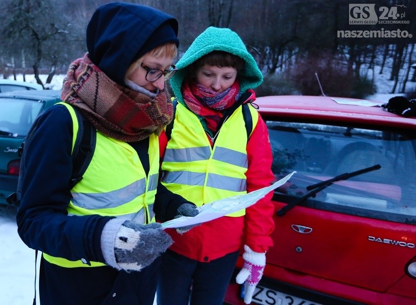 Aktywiści z BASTY! przeciw polowaniu w Puszczy Bukowej