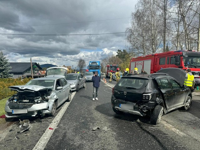 Wypadek na drodze krajowej nr 7 w Skawie