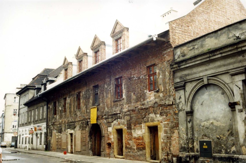 Kraków. Tak wyglądał Kazimierz w latach '90. Oceń jak się zmienił [ZDJĘCIA]