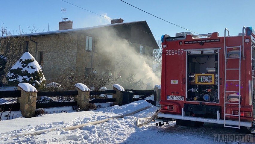 Pożar w domu w Dąbrowie koło Opola. Zapalił się olej opałowy przy piecu w kotłowni