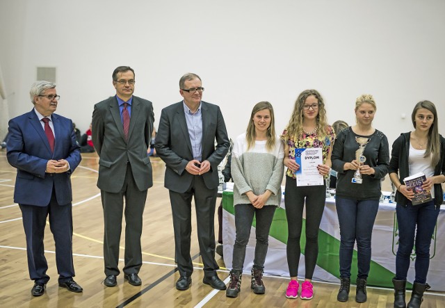 Uczestniczkom zawodów gratulacje złożyli m.in. Tomasz Szponder, prezes AZS Poznań oraz Mariusz Kubiak z Departamentu Sportu i Turystyki Urzędu Marszałkowskiego w Poznaniu