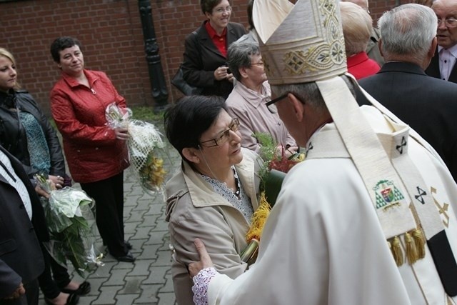 Arcybiskup Wiktor Skworc świętuje jubileusze w Bielszowicach