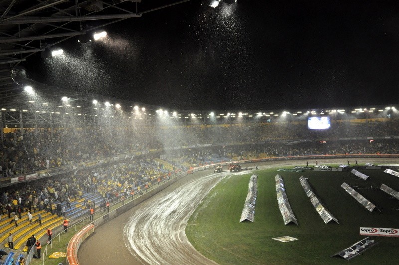 Burza na stadionie w Gorzowie