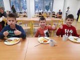 Koniec z cateringiem. W szkole w Bałtowie mają własną kuchnię (ZDJĘCIA)