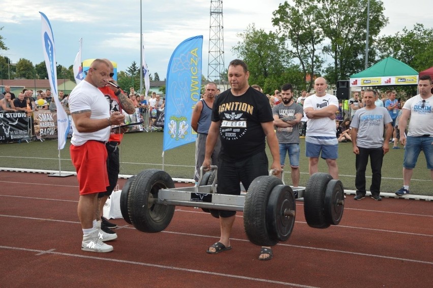 Konrad Karwat spod Łowicza na podium mistrzostw świata strongmanów na Ukrainie [ZDJĘCIA]