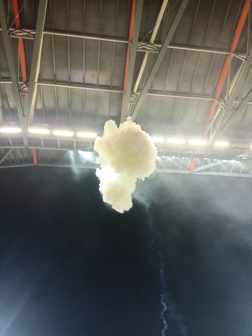Pożar na Stadionie Miejskim w Białymstoku. Podczas meczu Jagiellonia - Lech Poznań palił się głośnik pod dachem obiektu