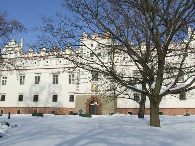 Mały Wawel czyli zamek w Baranowie Sandomierskim, to jedno z częściej odwiedzanych miejsc przez turystów na Podkarpaciu.