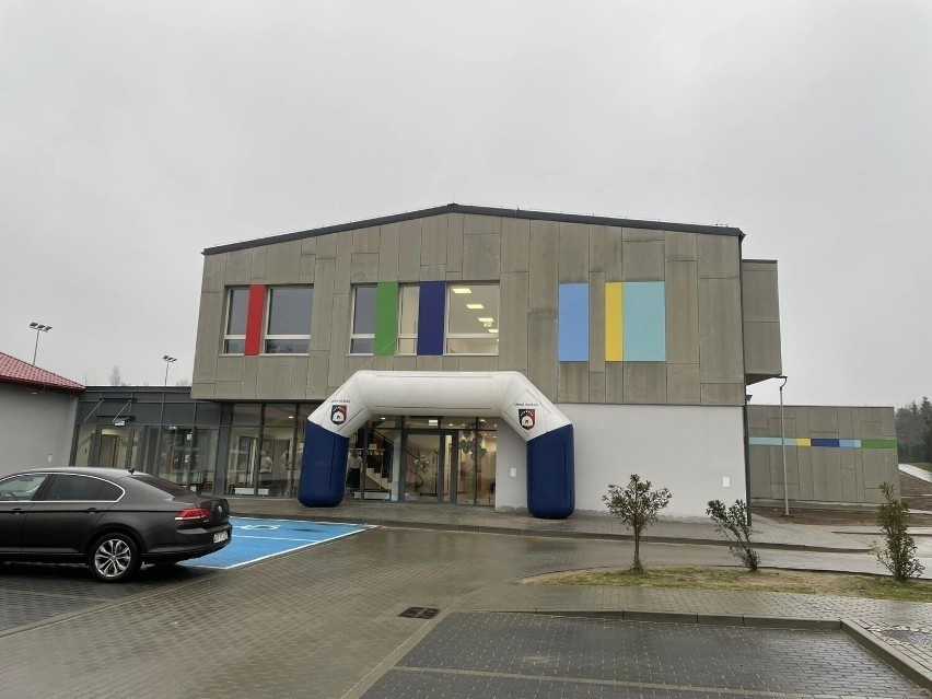 W Bielkówku uroczyście otwarto nową część budynku Zespołu Kształcenia i Wychowania ZDJĘCIA