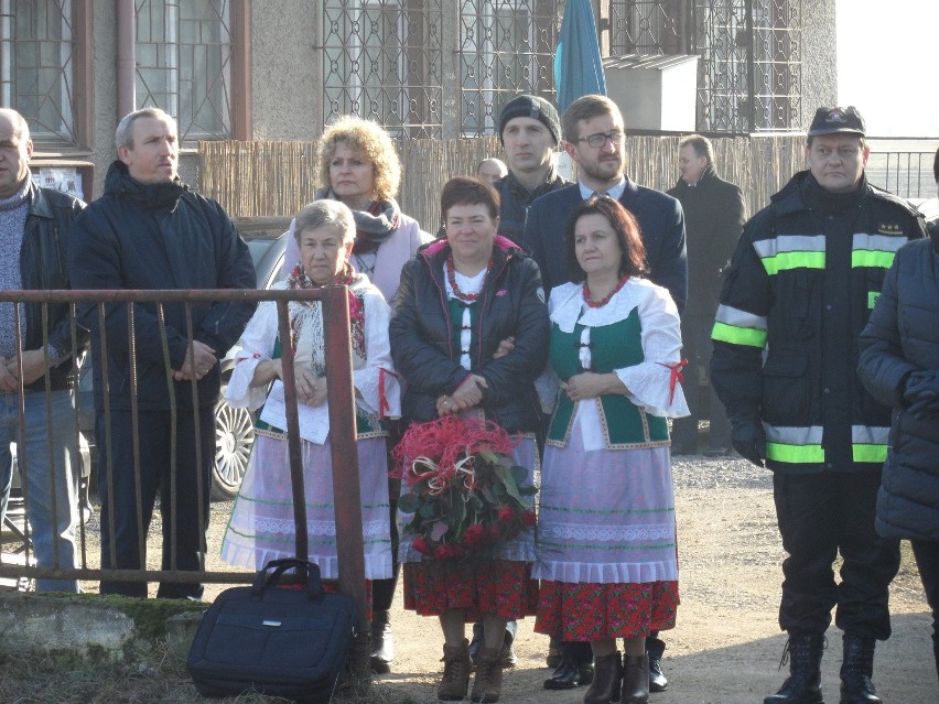 W Kuźnicy Grodziskiej woda  wreszcie płynie