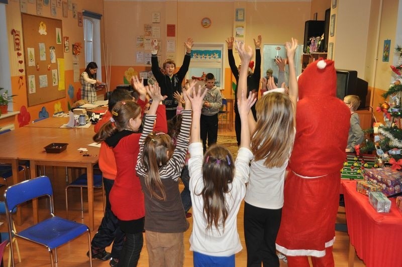 Św. Mikołaj w świetlicy socjoterapeutycznej w Sulechowie
