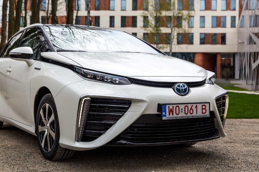 Toyota Mirai...