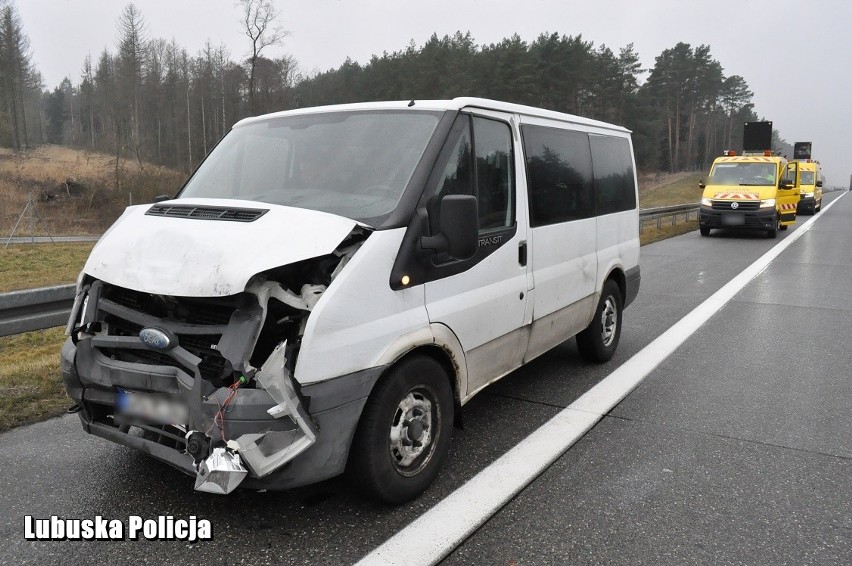 W niedzielę, 3 marca, na autostradzie A2  w okolicy...