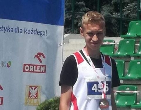 Filip Podolski w biegu na dystansie 300 metrów zdobył brązowy medal poprawiając swój życiowy na tym dystansie.