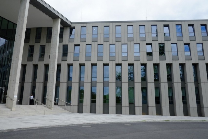 Nowa siedziba Sądu Okręgowego w Poznaniu już otwarta
