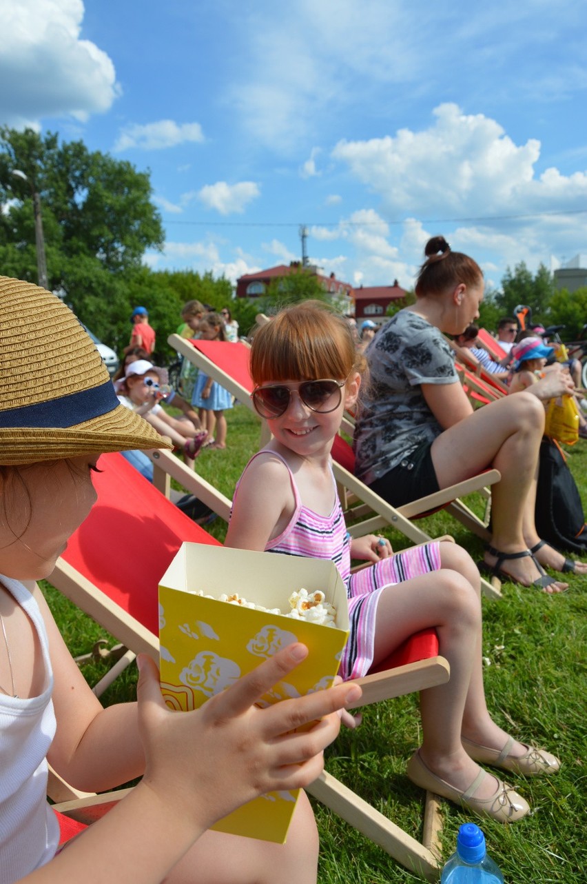 Filmową niedzielę zakończyła wieczorna projekcja „Ogniem i...