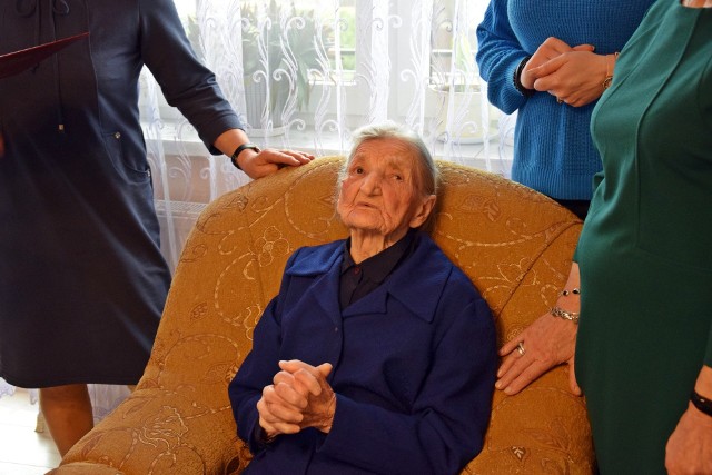 Setne urodziny mieszkanki gminy Bodzentyn, Olgi Lodzińskiej. To wyjątkowy jubileusz.