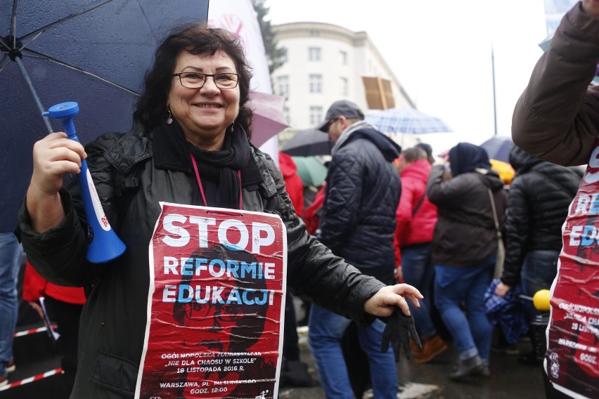 Protest nauczycieli w Warszawie.