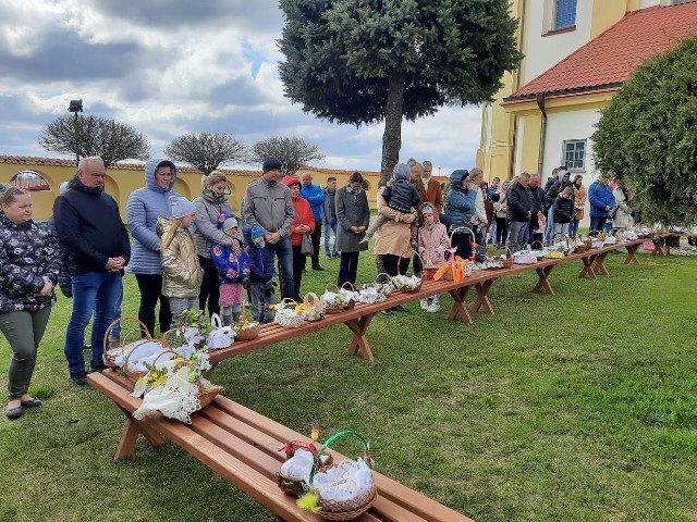 Święcenie pokarmów w Choroszczy