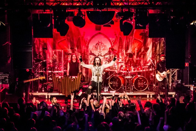 Moonspell i Cradle of Filth wypełnili Klub Kwadrat ciężką muzyką