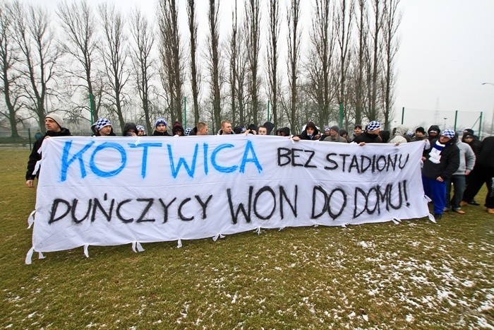Protest kibiców Kotwicy Kołobrzeg.