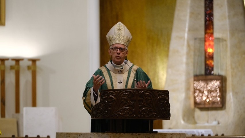 Wiktor Skworc obchodzi 25-lecie święceń biskupich.