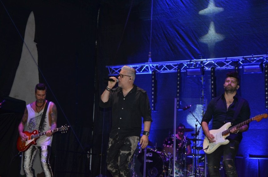 Zespół Ira dał koncert w Studziankach Pancernych na zakończenie festynu wojskowego