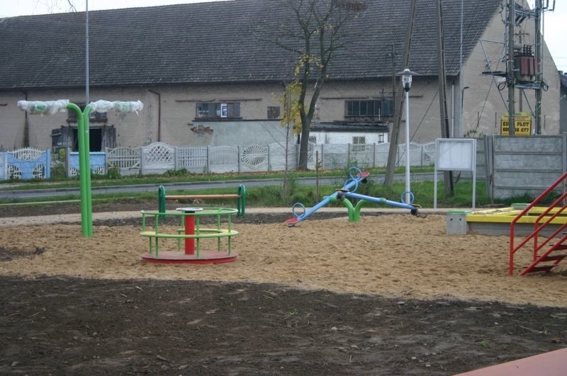 Teren rekreacyjno-sportowy w Strojcu został oddany do...