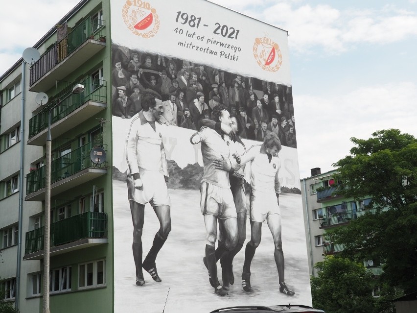 Widzewski mural na jubileusz 40-lecie wywalczenia pierwszego mistrzostwa Polski