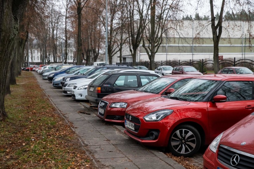 Tak wygląda dziś parking na ul. Wołodyjowskiego. Znalezienie...