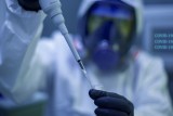 Premier Mateusz Morawiecki: Chcemy mieć co najmniej dwadzieścia kilka milionów szczepionek. Do UE trafi 200 mln dawek na początek