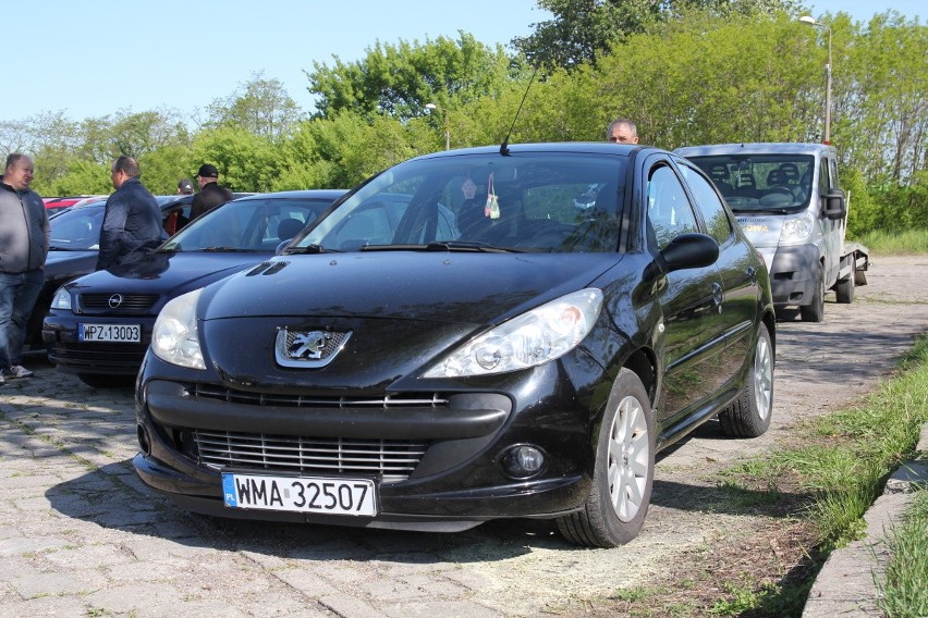 Peugeot 20+, rok 2011, 1,4 diesel, 12 000 zł