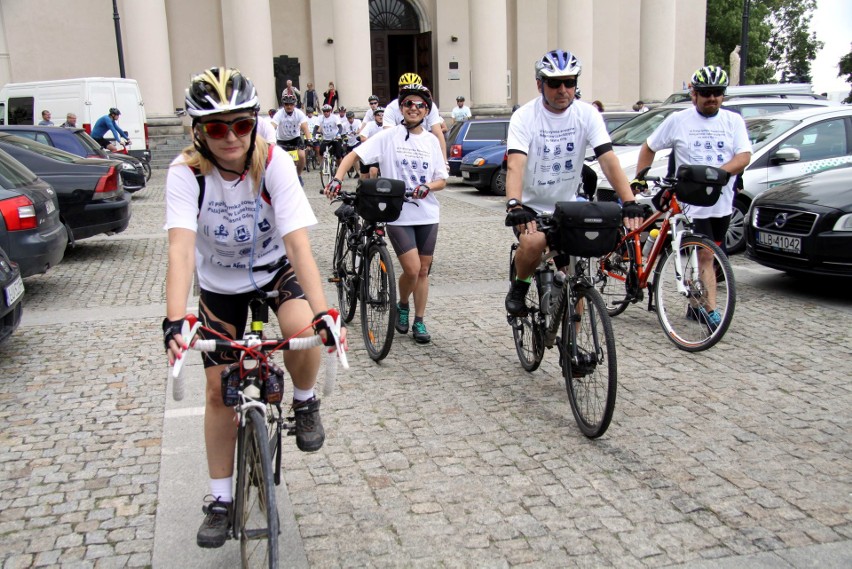 VI Rowerowa Pielgrzymka Policjantów na Jasną Górę (ZDJĘCIA)