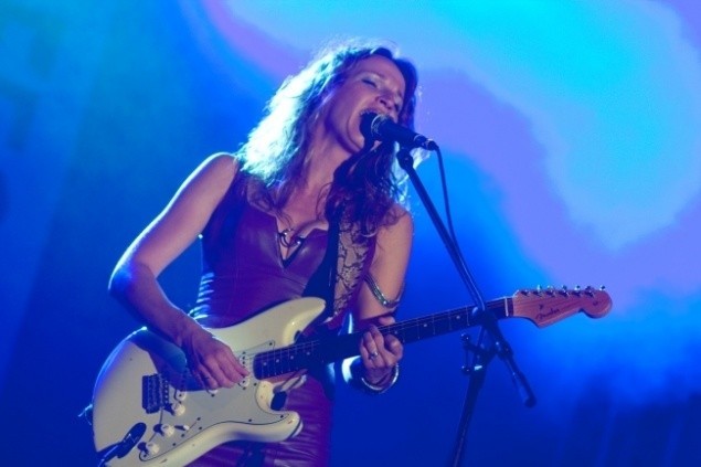 Ana Popovic, światowa gwiazda blues rocka, zakończyła Suwałki Blues Festival 2011