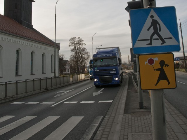 Zakaz wyprzedzania będzie dotyczył jednopasmowych odcinków „ósemki”. To raptem niewielki fragment tej drogi.