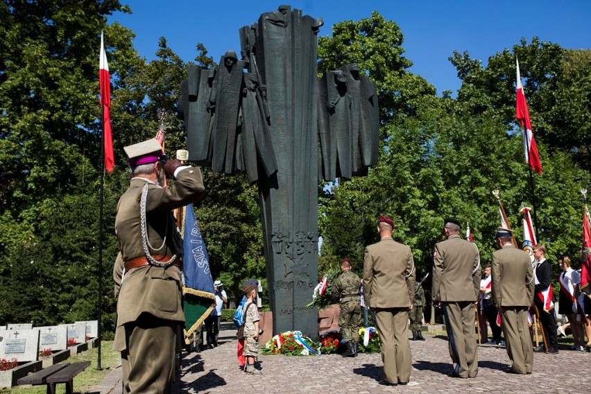 Na Westerplatte i w Krakowie uczczono rocznicę napaści hitlerowskich Niemiec na Polskę [ZDJĘCIA]