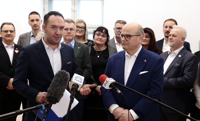 - To zgrana, sprawdzona drużyna która skutecznie będzie realizowała potrzeby grudziądzan na forum rady miejskiej i sejmiku wojewódzkiego - zapewnia Tomasz Szymański, wiceprzewodniczący Regionu Kujawsko - Pomorskiego Platformy Obywatelskiej prezentując kandydatów do wyborów samorządowych. PO poparła też Macieja Glamowskiego ubiegającego się o reelekcję