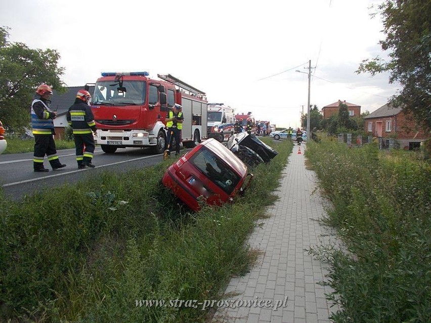 Hebdów. Wypadek na trasie Koszyce - Nowe Brzesko, 7 osób rannych