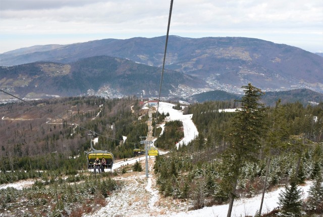 COS w Szczyrku i Szczyrk Mountain Resort przyjmują narciarzy od 18 grudniaZobacz kolejne zdjęcia. Przesuwaj zdjęcia w prawo - naciśnij strzałkę lub przycisk NASTĘPNE